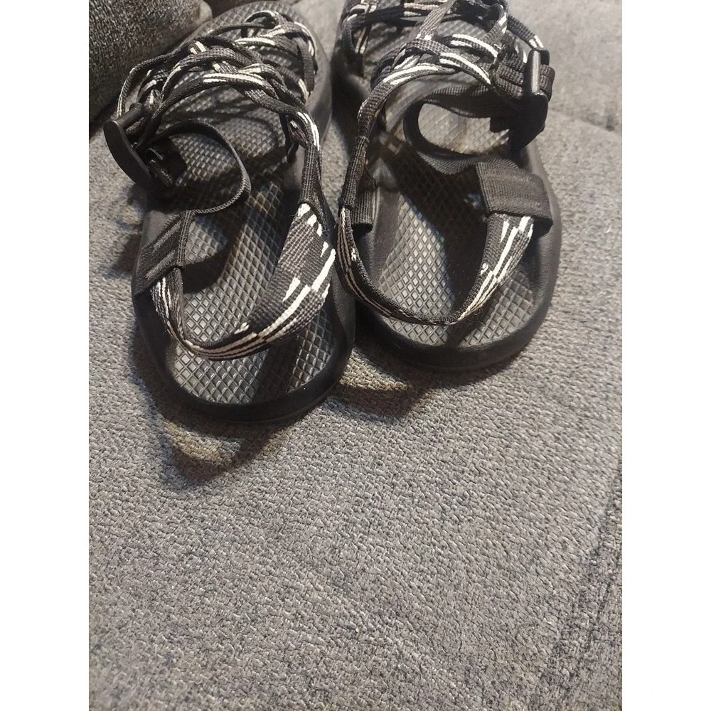 Chaco Sandals ZX3 Classic Scatter Black/White Arch Support Women‎ Sz W8 Strappy